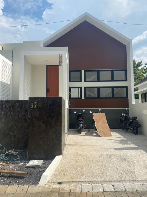 foto tampak rumah tipe 72/129 (AC20) perumahan Greenland at Tidar