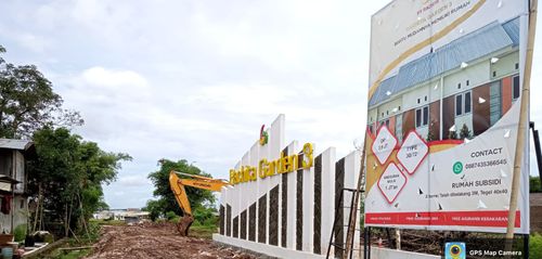 foto gerbang perumahan RACHITA GARDEN 3