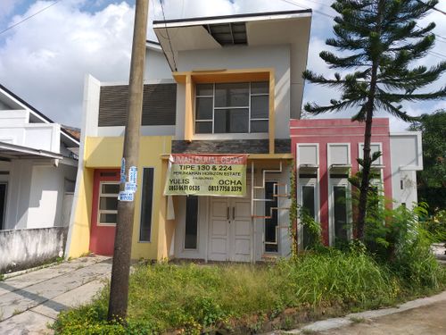 foto contoh rumah perumahan Perumahan Horison Estate