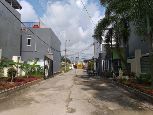 foto gerbang perumahan Perumahan Horison Estate