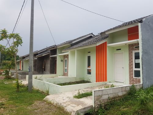 foto posisi tengah perumahan BUMI MUTIARA INDAH II