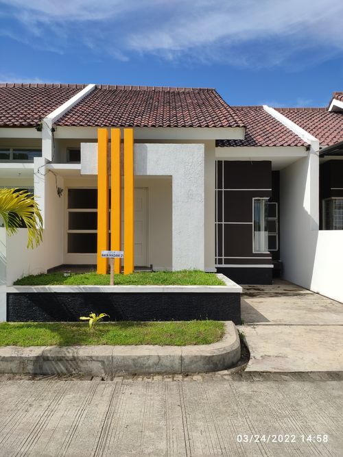 foto tampak rumah tipe Cluster Cempaka 62 perumahan MEGAH NUSA MADANI