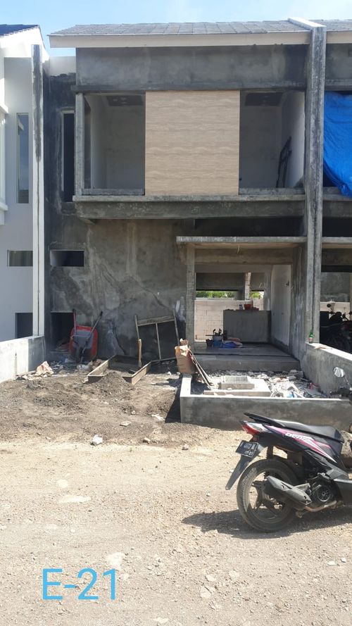 foto tampak rumah tipe PALMA (E-21) perumahan The Anvaya Juanda