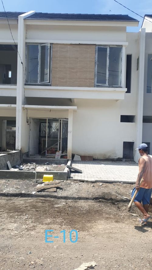 foto tampak rumah tipe PALMA (E-10) perumahan The Anvaya Juanda