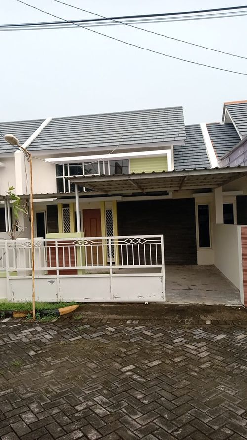 foto tampak rumah tipe Florence perumahan D'GARDENIA CITY