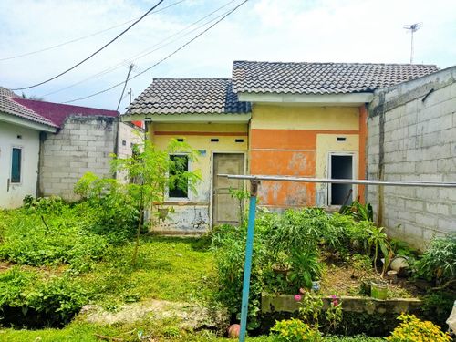 foto tampak rumah tipe Ready stock B10-13a perumahan DE'KERATON
