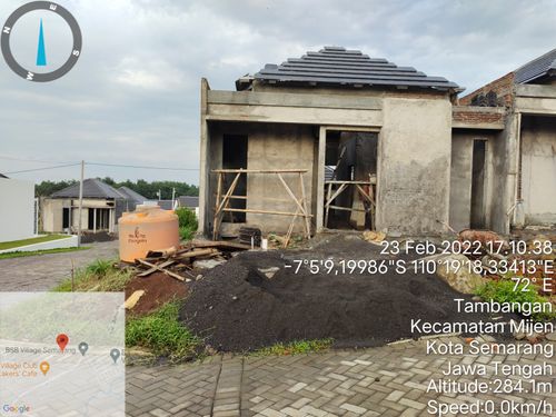 foto tampak rumah tipe Gaharu 48 perumahan BSB Village Lokka Kayon