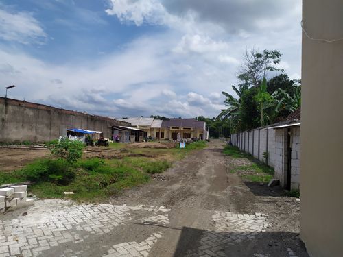 foto posisi tengah perumahan GREEN PARE RESIDENCE 5