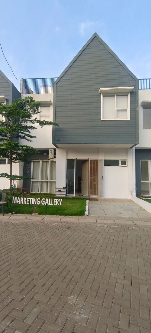 foto contoh rumah perumahan A-Venue Town House