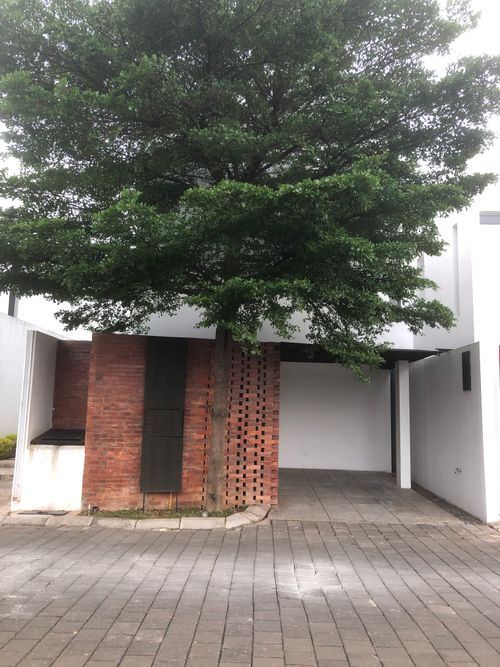 foto contoh rumah perumahan BERANDA MAS