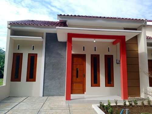 foto tampak rumah tipe 36/77 perumahan GRAHA CIBEREM INDAH