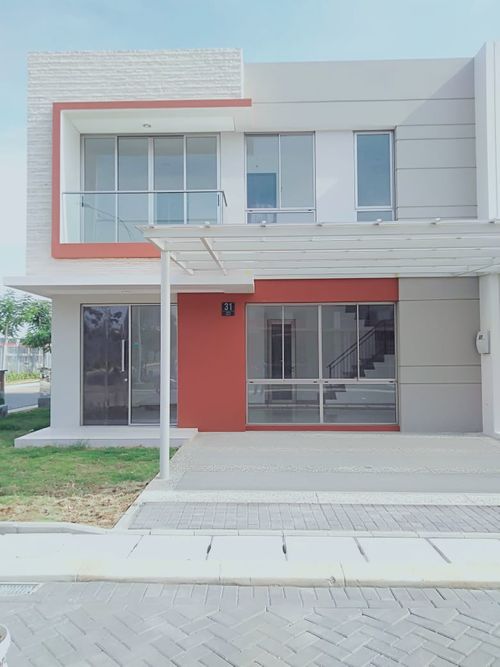 foto tampak rumah tipe CATALEYA perumahan PIK2 - DISTRICT 17