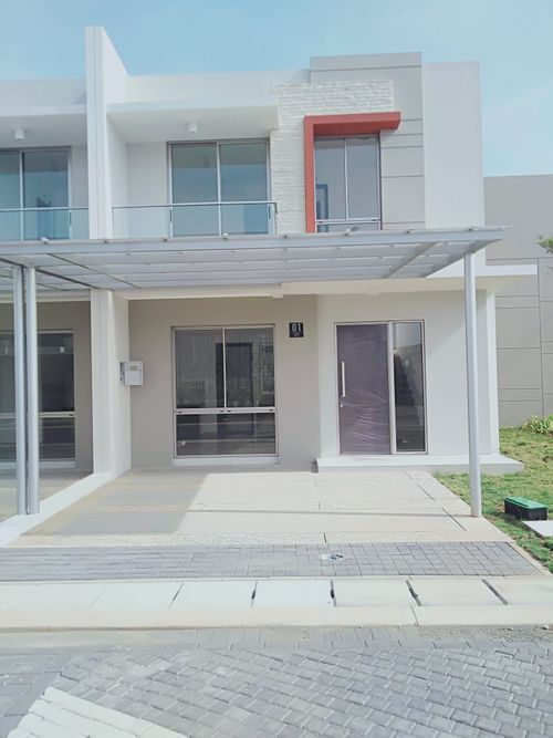 foto tampak rumah tipe EDELWEIS perumahan PIK2 - DISTRICT 17