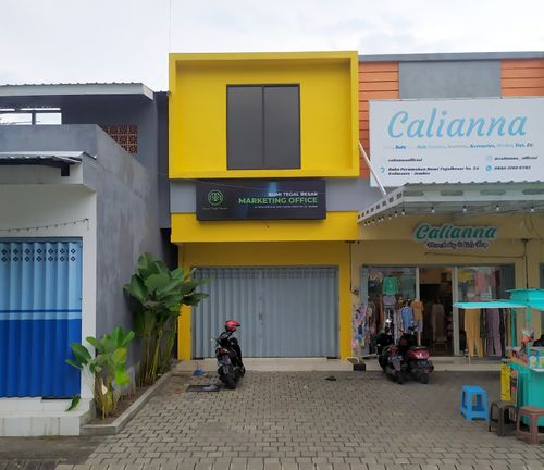 foto tampak rumah tipe Ruko perumahan BUMI TEGAL BESAR