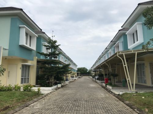 foto posisi tengah perumahan Water Front City 2 Atmosphere