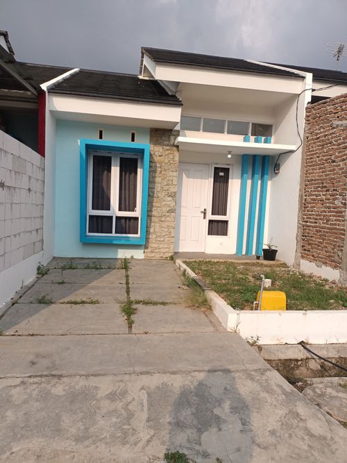 foto tampak rumah tipe PINUS READY STOCK perumahan GRAND PESONA