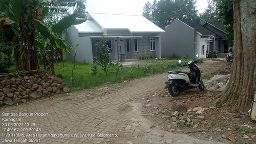 foto gerbang perumahan PURIMAS KARANGSARI