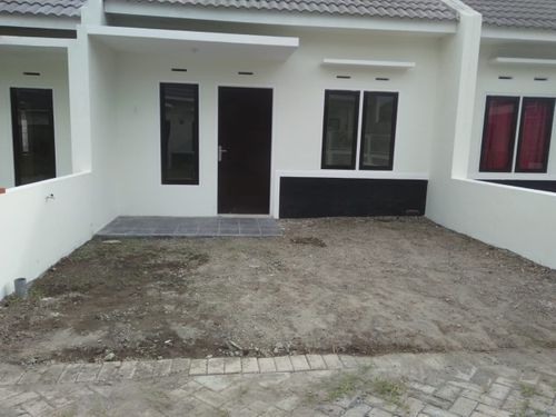 foto tampak rumah tipe 36 perumahan GRIYA GARUM REGENCY