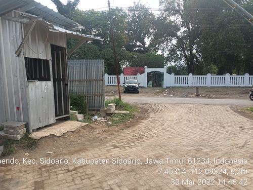 foto gerbang perumahan Mutiara City