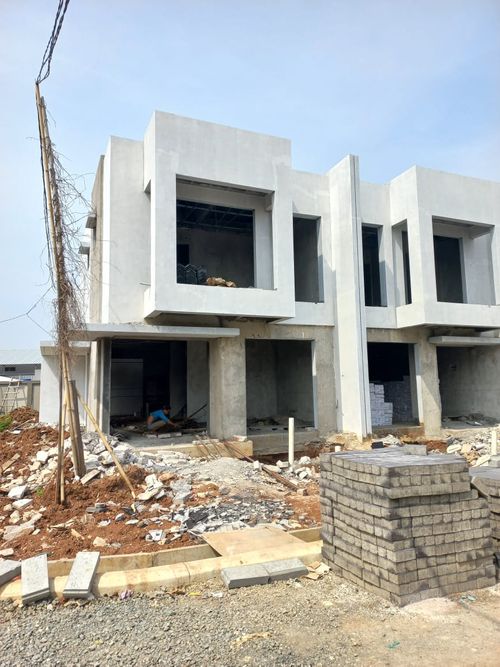 foto tampak rumah tipe PRIMEROSE perumahan PIK2 - DISTRICT 17