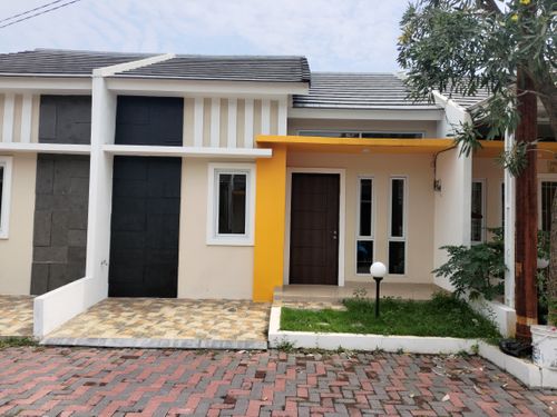 foto tampak rumah tipe Cluster perumahan Green City Residence