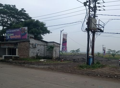 foto gerbang perumahan Taman Sepatan Grande 2
