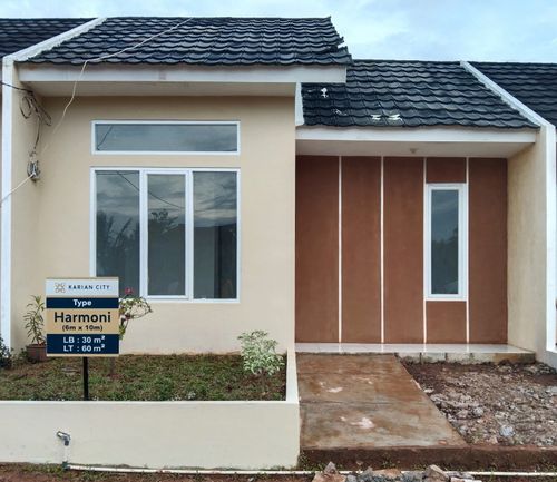 foto tampak rumah tipe HARMONI perumahan KARIAN CITY