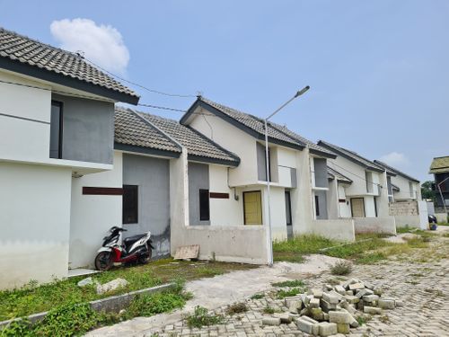 foto contoh rumah perumahan NIRWANA GREEN LAND III
