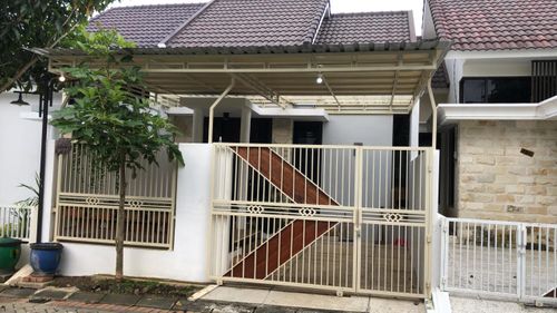 foto tampak rumah tipe 45/84 E4-125 perumahan PT ALAM MAHAMERU