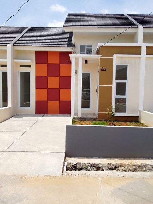 foto tampak rumah tipe 32/72 BLOK B perumahan Graha Puri Jejalen