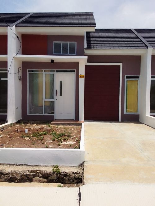 foto tampak rumah tipe 28/60 BLOK H perumahan Graha Puri Jejalen