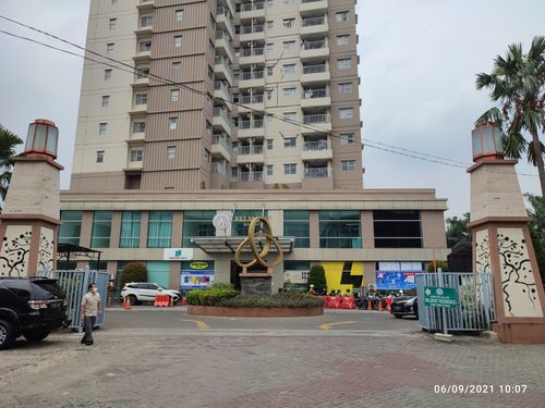 foto tampak rumah tipe Rose of Sharon perumahan APARTEMEN BELMONT RESIDENCE