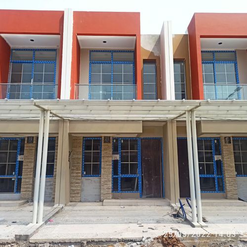 foto tampak rumah tipe LAVENDER perumahan PIK 2 - DISTRICT 26