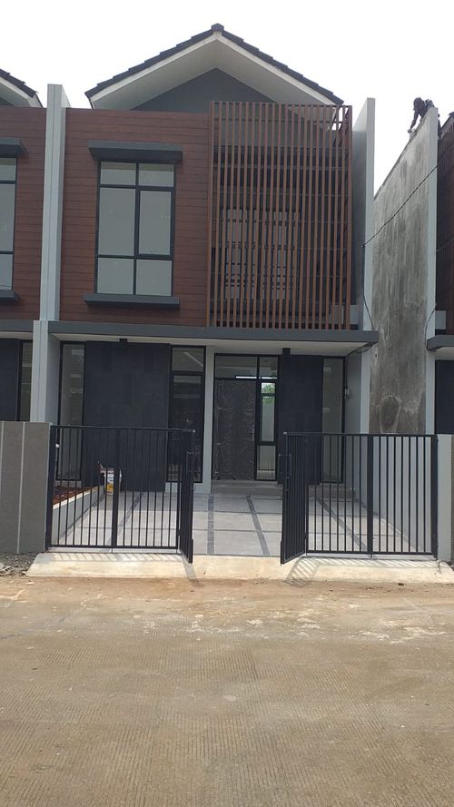 foto tampak rumah tipe tirtayasa 63 perumahan GRAND RESIDENCE CITY