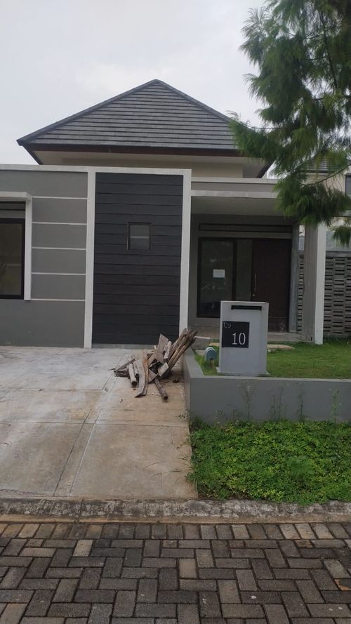 foto tampak rumah tipe DANARTA C9-10 perumahan Kedaton Park Tahap 1