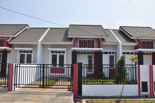foto tampak rumah tipe 43 SAPPHIRE perumahan BEKASI TIMUR REGENCY 3