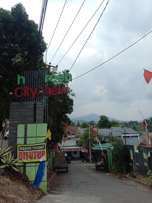 foto gerbang perumahan Green City View blok K-M