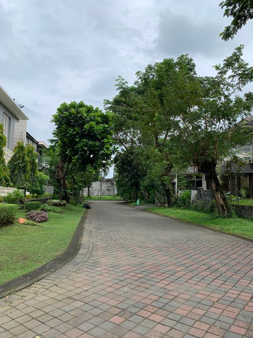 foto posisi tengah perumahan DIAMOND HILL CITRALAND 2