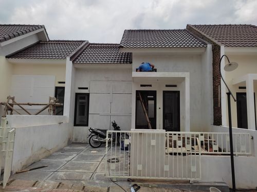 foto tampak rumah tipe 31/60 F1-122 perumahan PT ALAM MAHAMERU