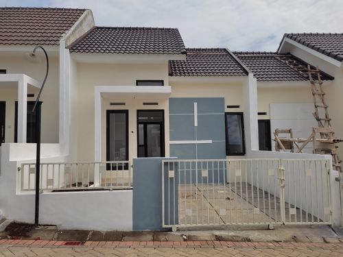 foto tampak rumah tipe 31/60 perumahan PT ALAM MAHAMERU