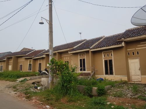 foto posisi tengah perumahan MUTIARA BEKASI JAYA I