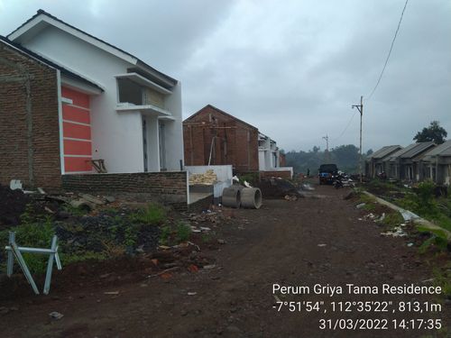 foto posisi tengah perumahan GRIYA TAMA RESIDENCE