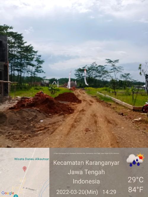foto posisi tengah perumahan Safania Residence