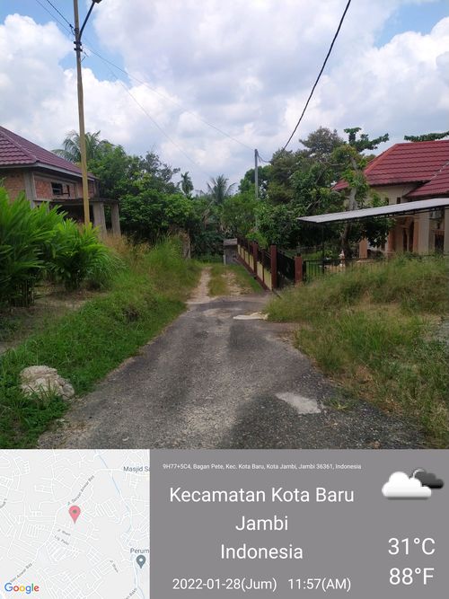 foto gerbang perumahan PURI CHALISTA 01