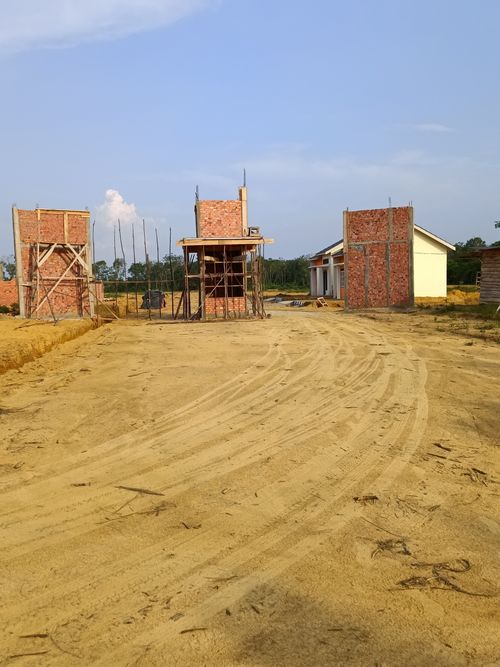 foto gerbang perumahan Bratanata Residence 5