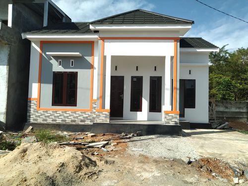 foto tampak rumah tipe KOMERSIL perumahan Shafwah Al Zafri