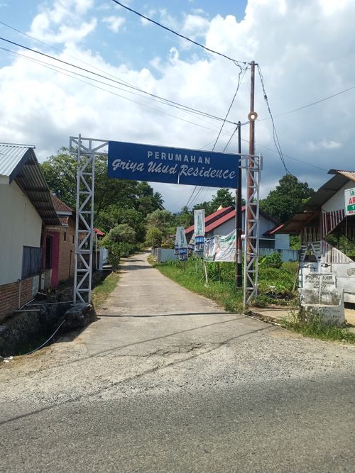 foto gerbang perumahan GRIYA SYAHLINAR RESIDENCE