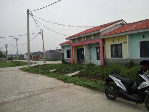 foto posisi tengah perumahan TAMAN PERMATA INDAH 1