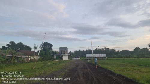 foto posisi tengah perumahan Grand Wiratama