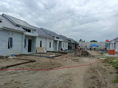 foto posisi tengah perumahan PESONA SUKARAYA CITY II